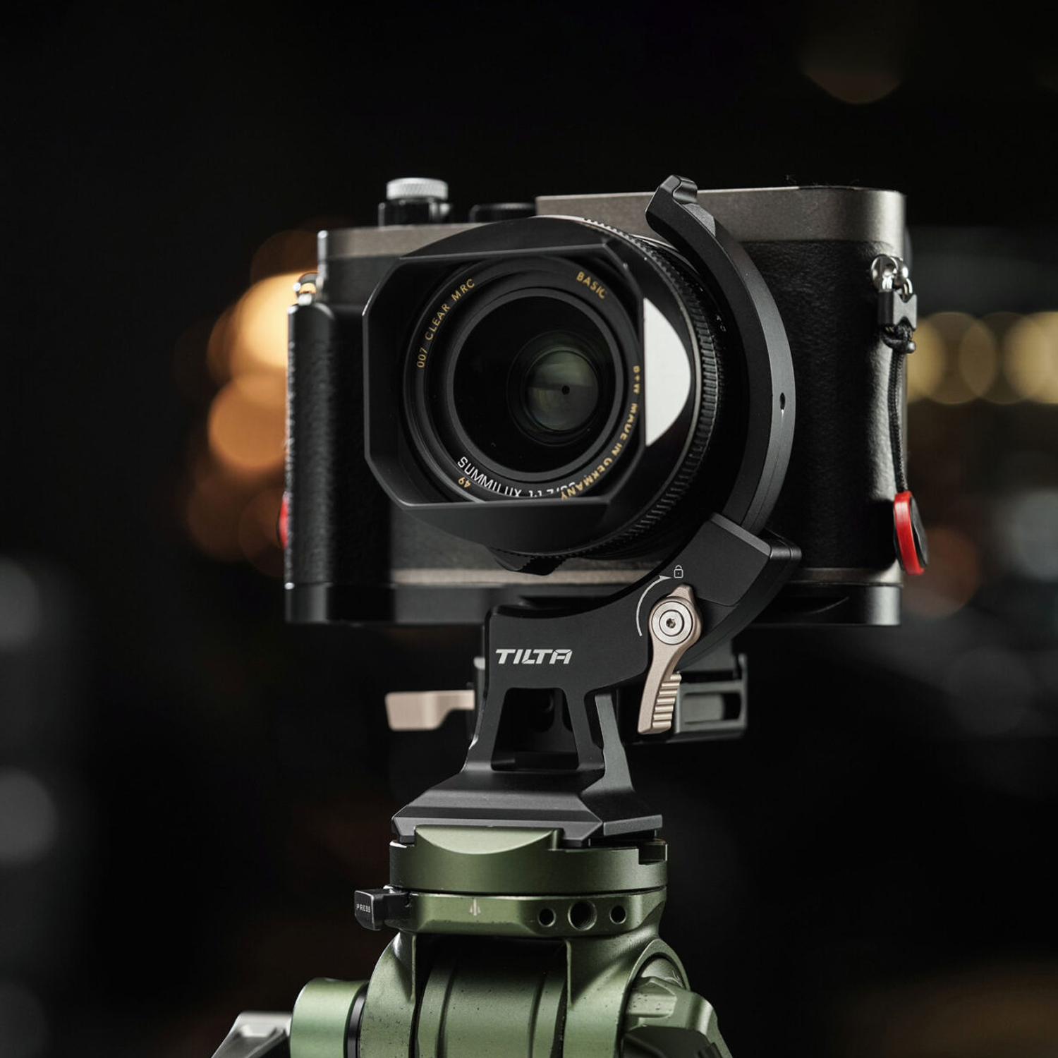 Tilta Adjustable Vertical Camera Support Bracket – Black