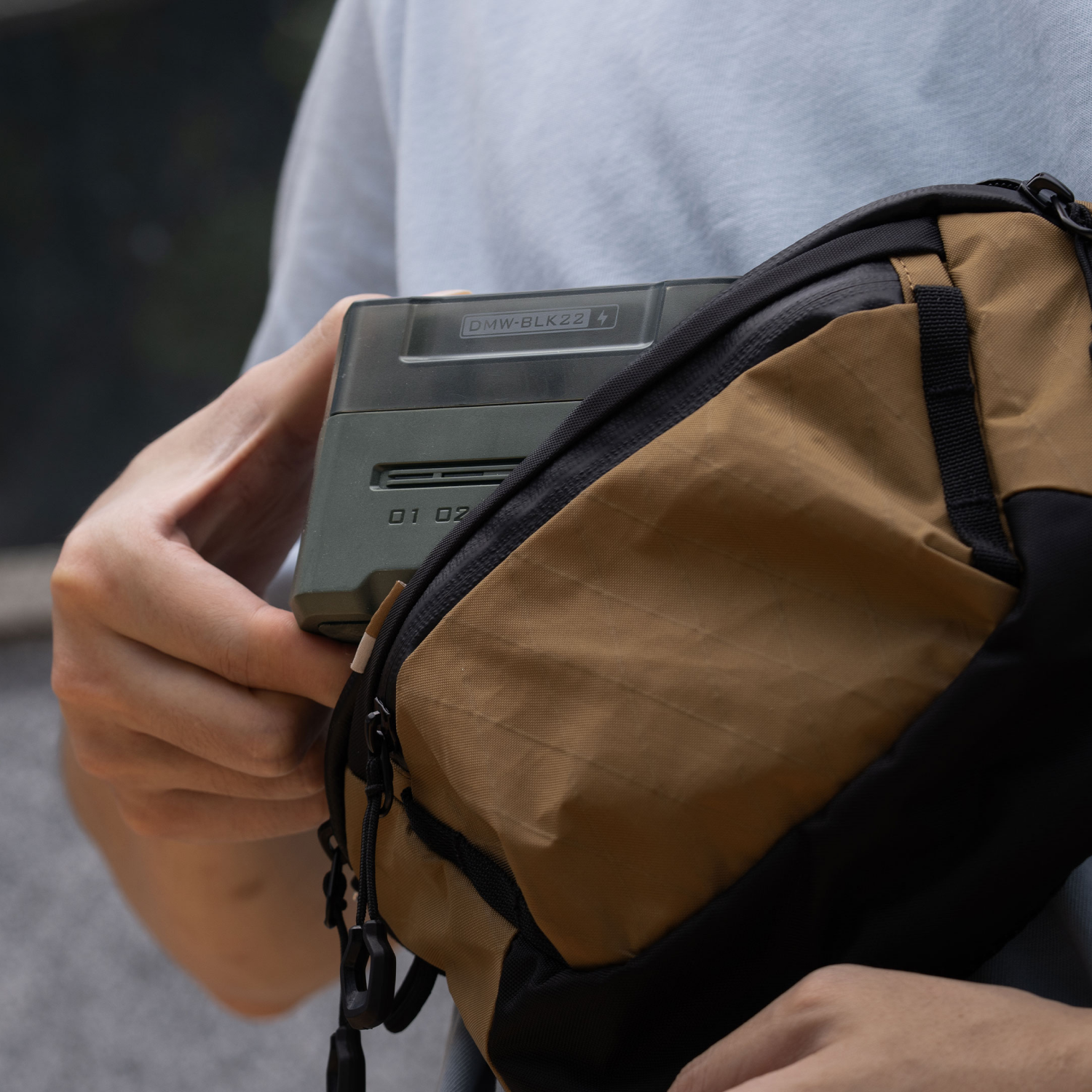 Estación de carga portátil Tilta para batería Panasonic DMW-BLK22 (4 canales) – Verde