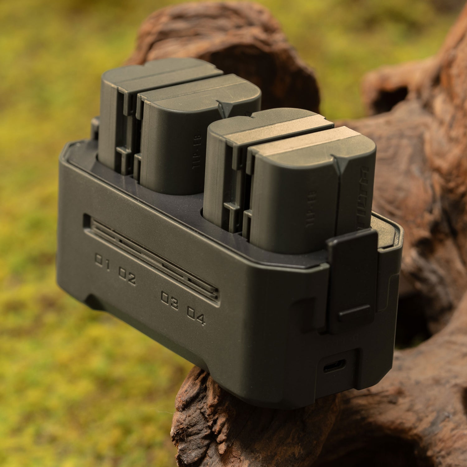 Tilta Tragbare Ladestation für Canon LP-E6 Akku (4-Kanal) – Grün