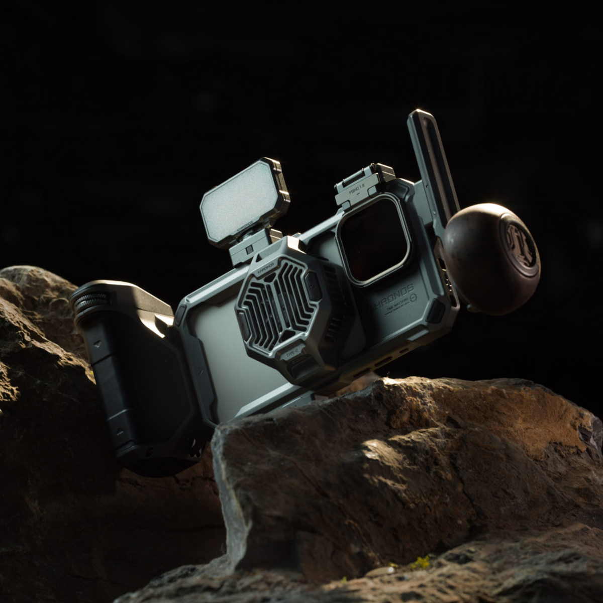 Khronos Adjustable Handle