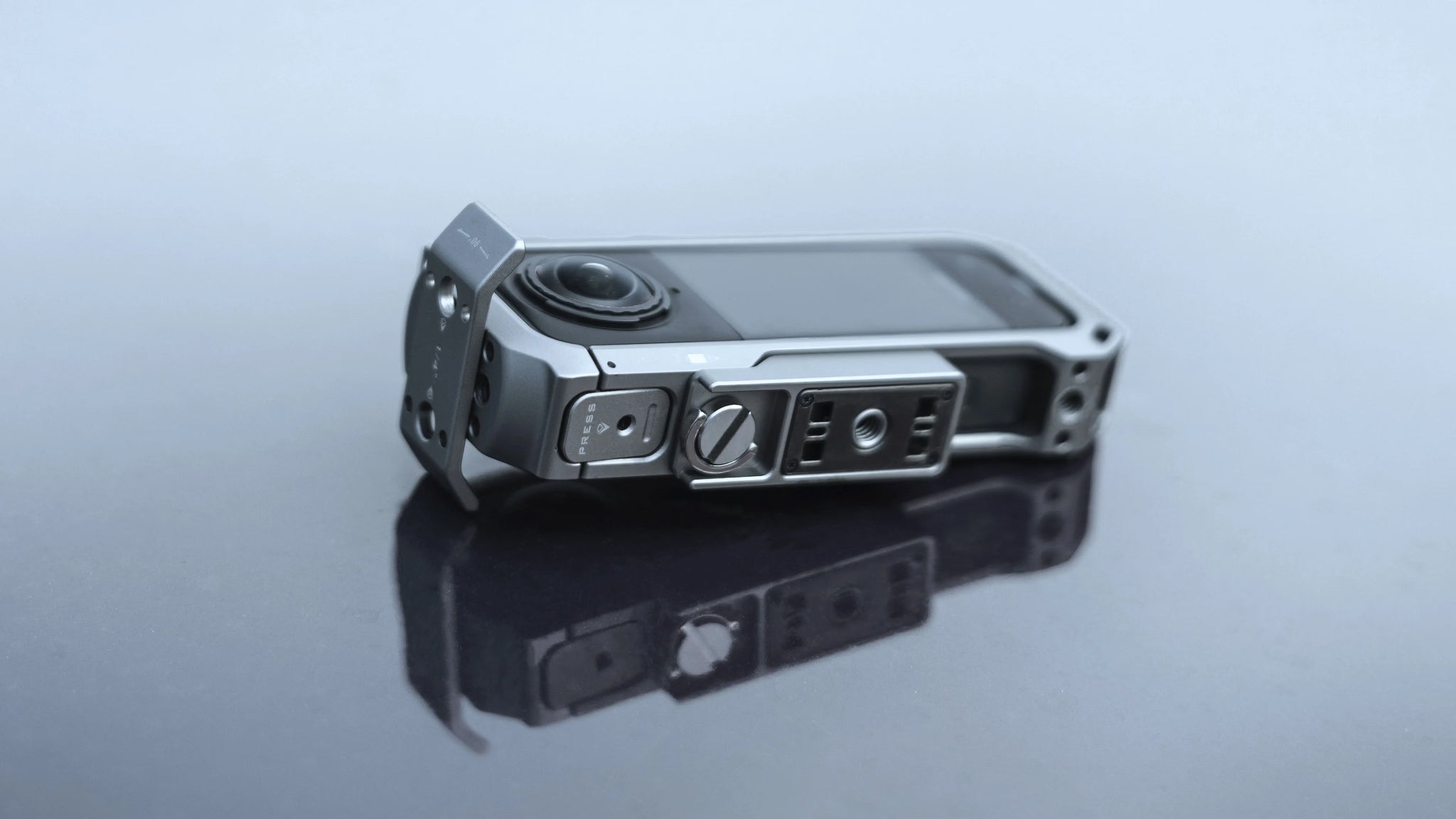 Jaula Completa para Cámara Insta360 X5 – Gris Titanio