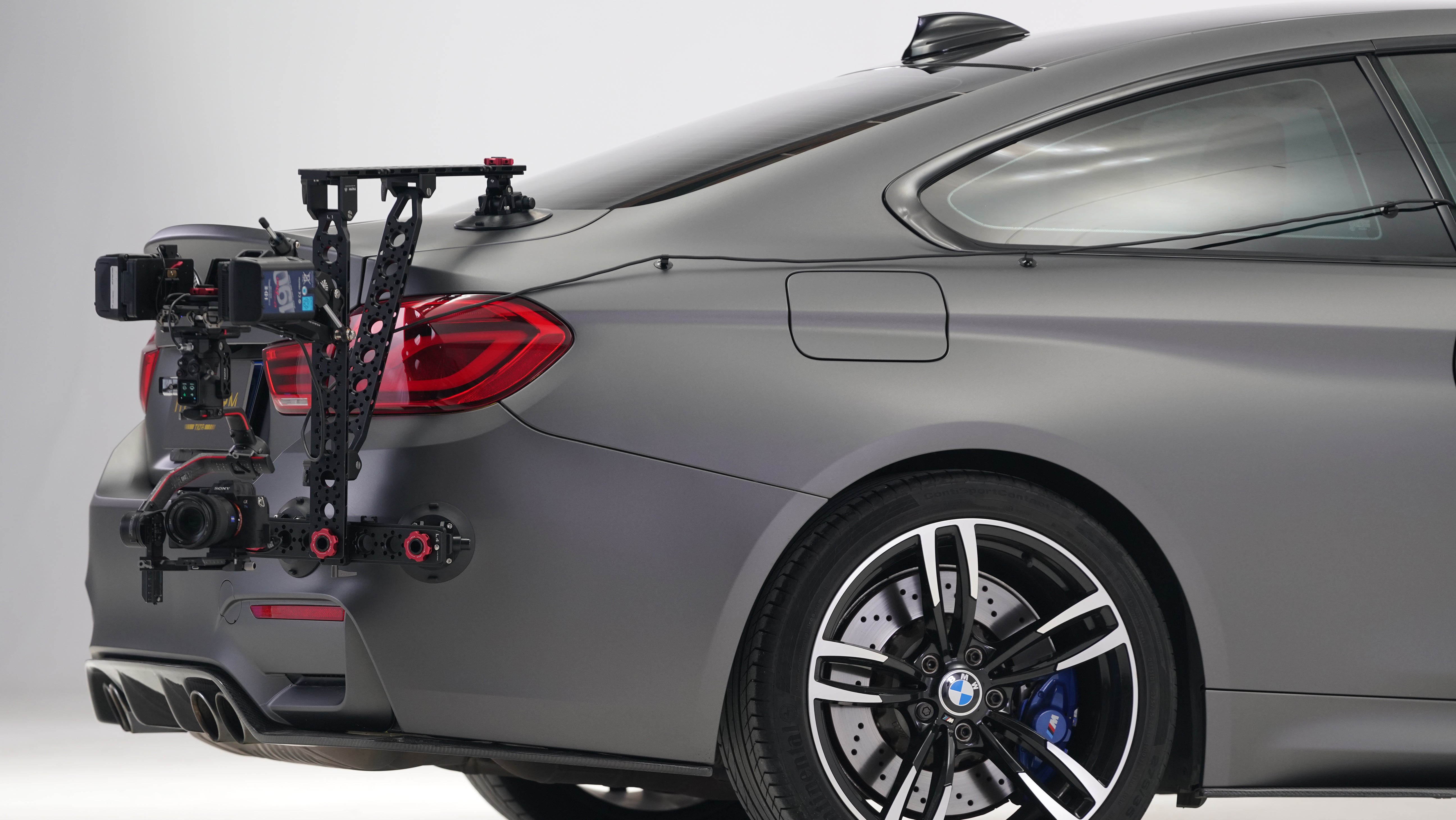 Sistema de montaje para coche Hydra Alien
