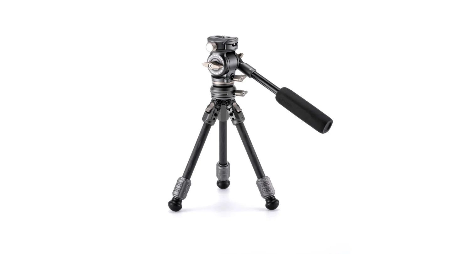 Tilta Tabletop-Videoneiger mit 1-stufigen Carbonfaser-Stativbeinen (3 kg)