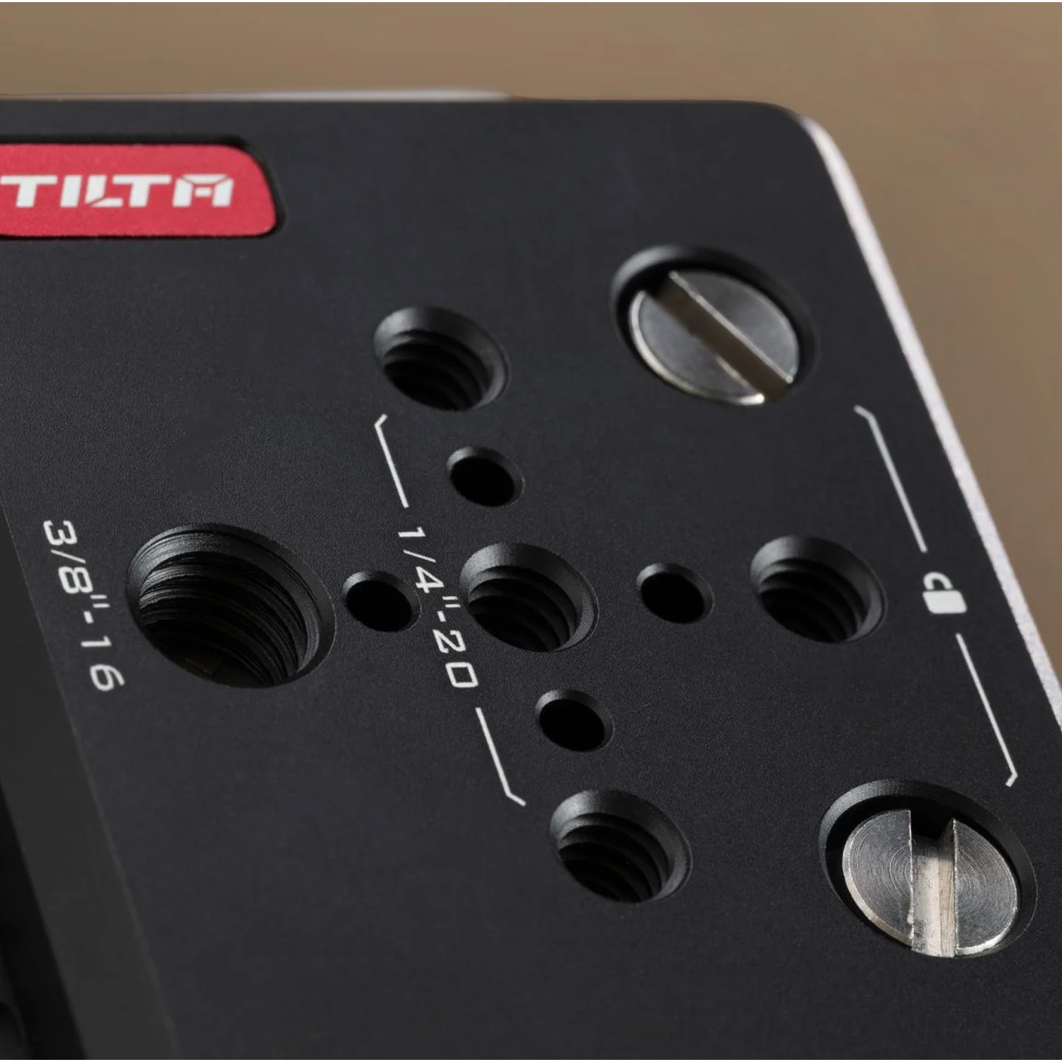 Tilta Wooden Handle Side Plate Kit for Kinefinity Vista – Black