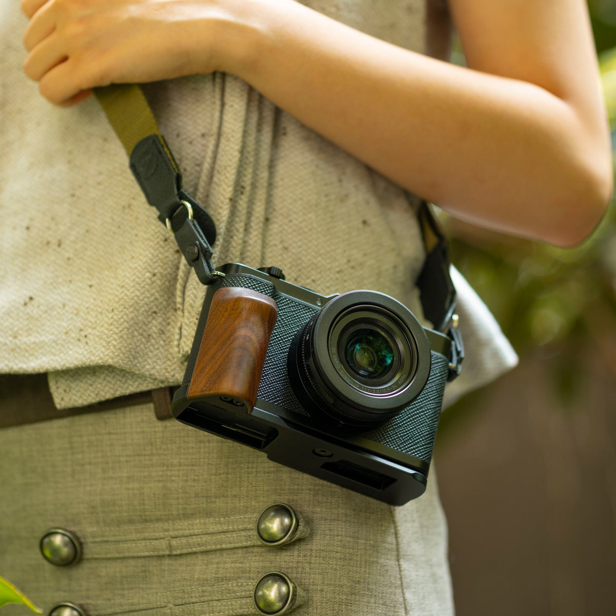Vintage Camera Cage for LUMIX L10 Base Kit