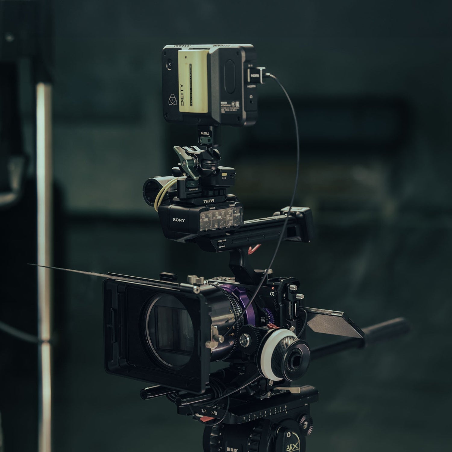 Camera Cage for Sony FX3/FX30 V2 Lightweight Kit feature