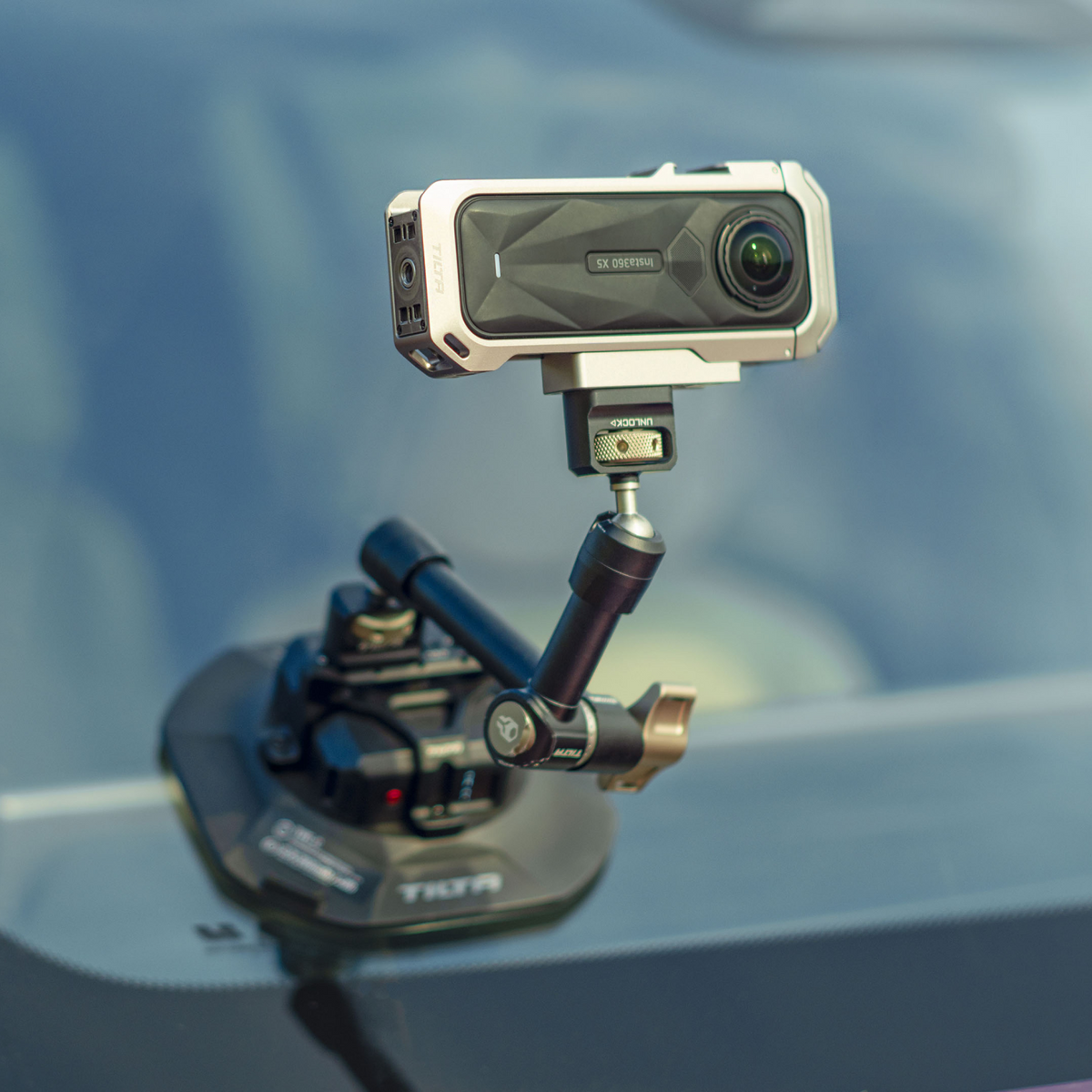 Horizontal Mounting Plate for Insta360 X5 Camera Cage – Titanium Grey