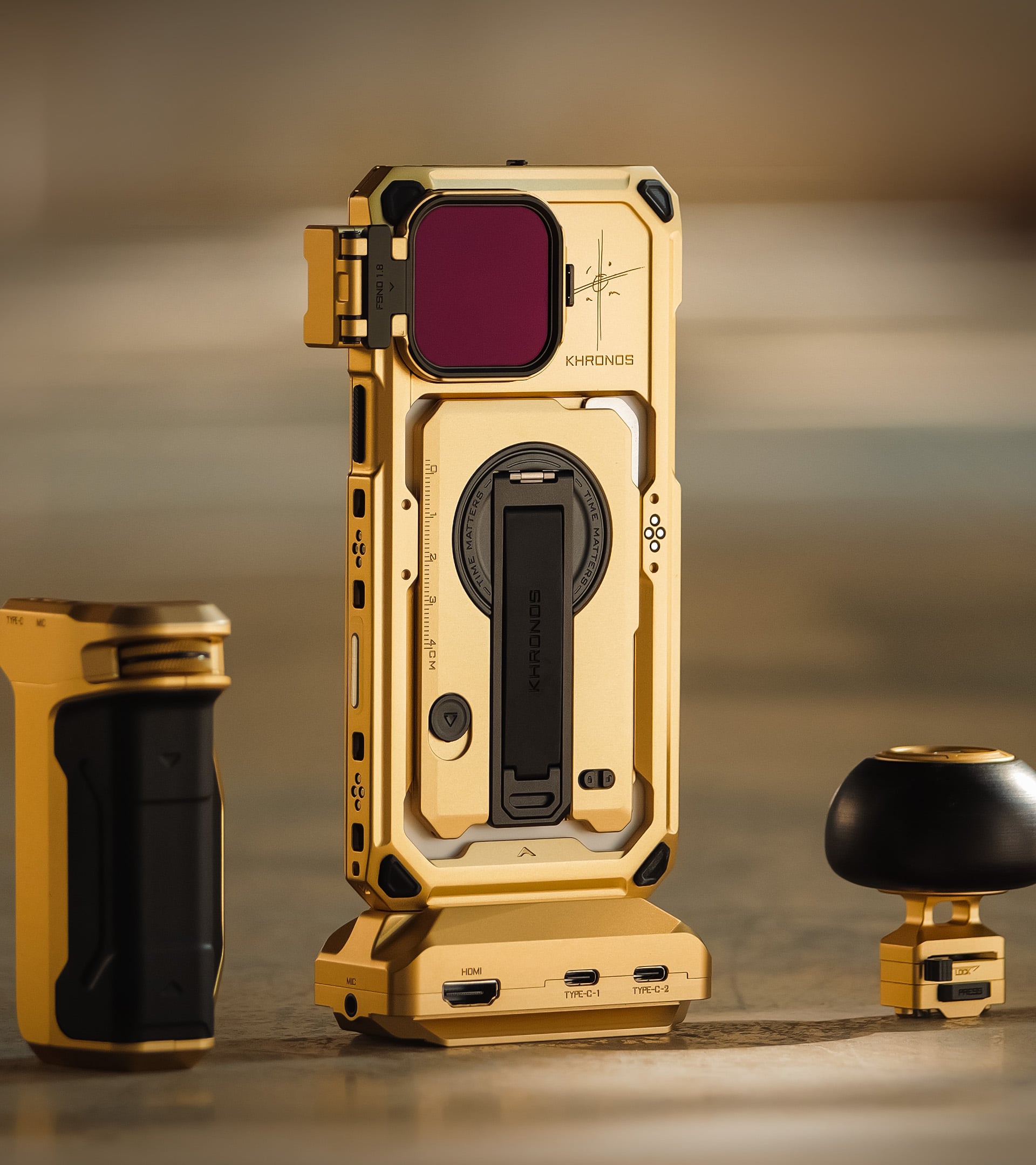 Khronos x On the Roam iPhone 16 Pro/Pro Max Case – Gold