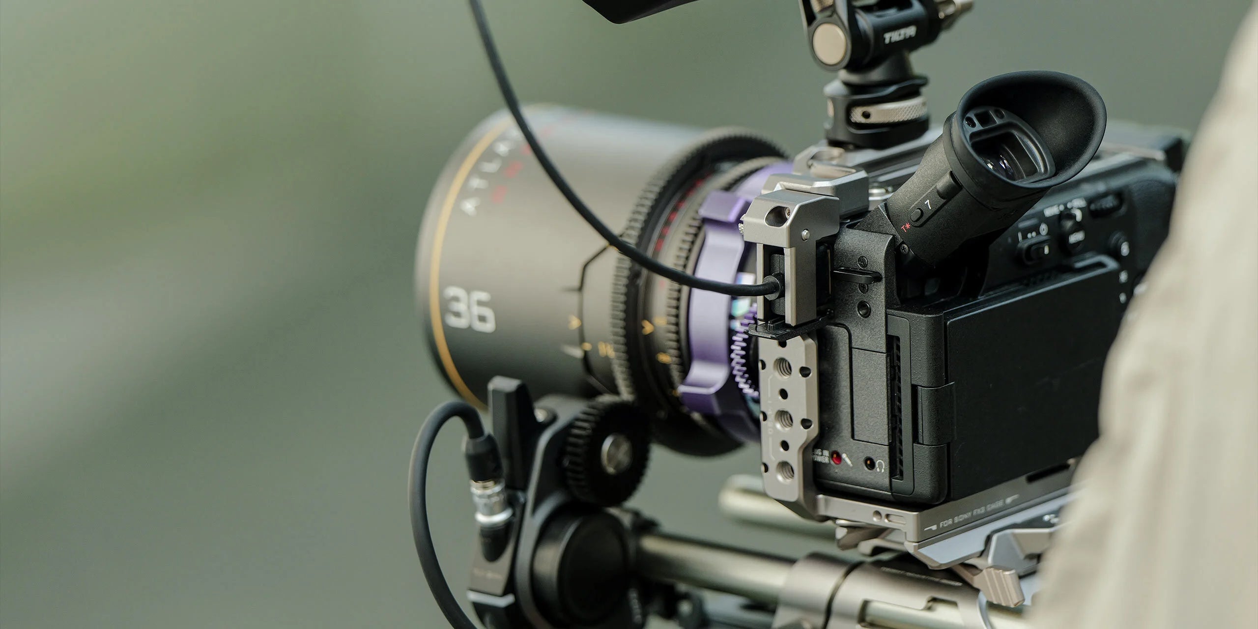 Vollständiger Kamera-Cage für Sony FX2