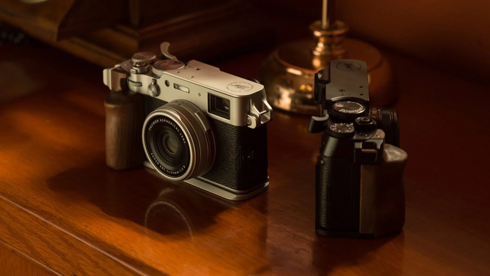 Vintage Camera Cage for Fujifilm X100VI Base Kit